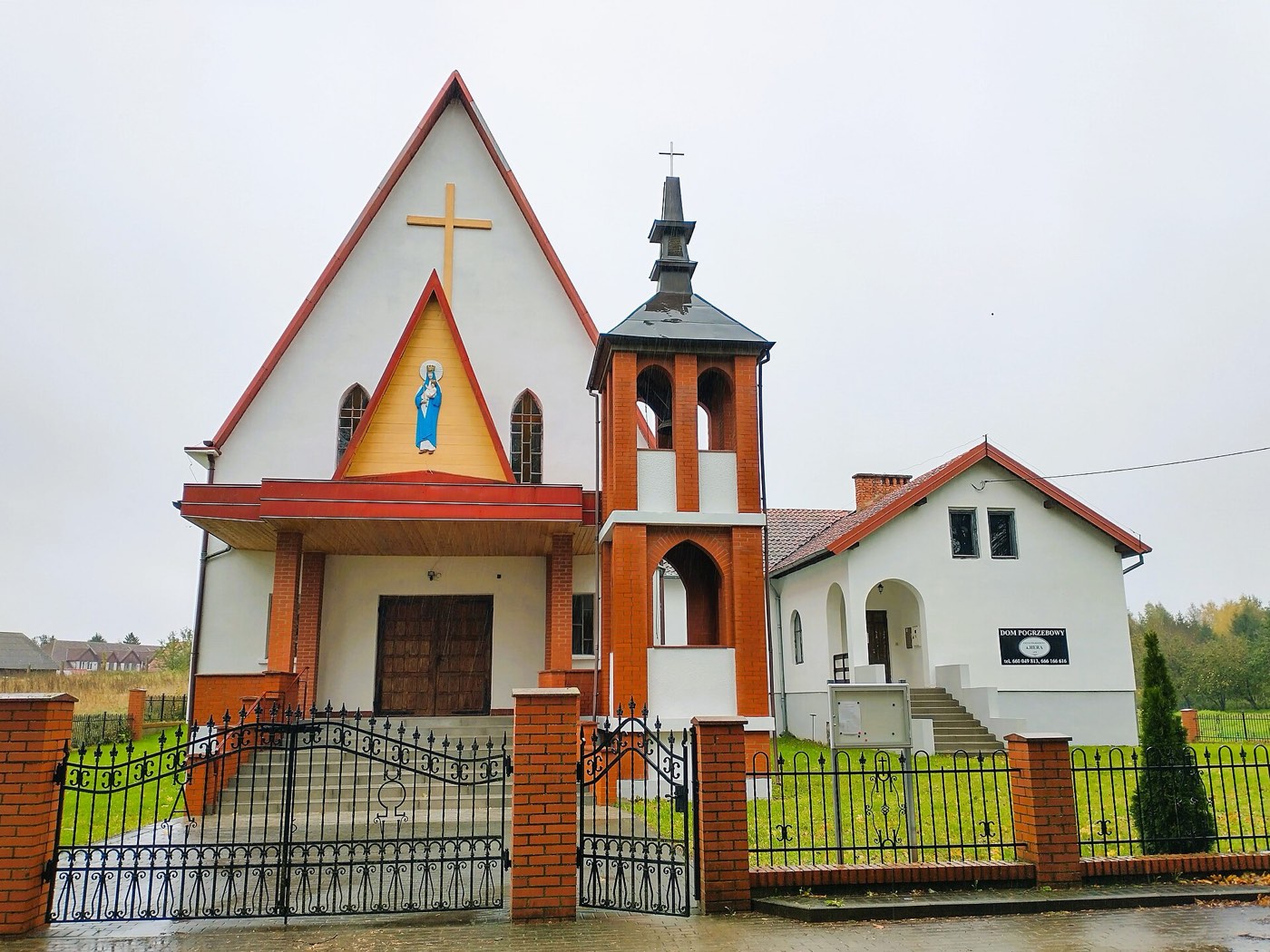 Kościół NMP Królowej Polski w Lelkowie